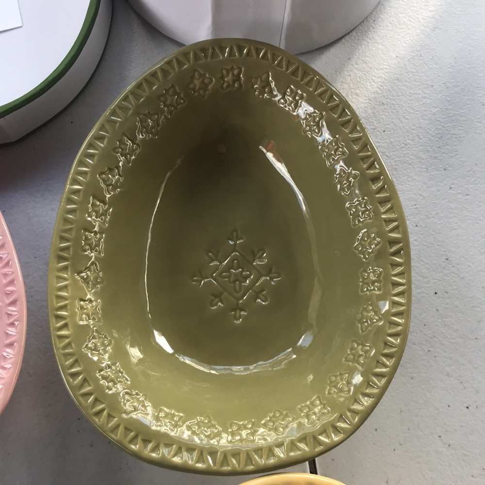 Pottery barn Charlotte set of 4 egg bowls - Picture 3 of 10